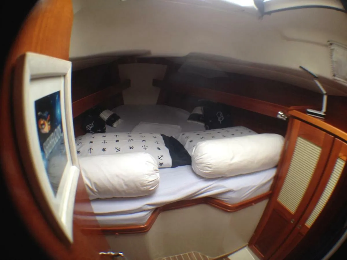 Botel Cavallino Luxury House Boat Hotel